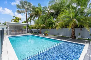 13261 SW 204th St, Miami, FL 33177 - Photo 32