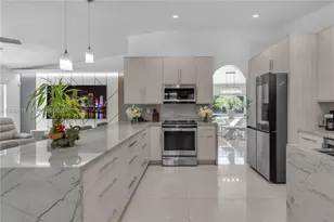 13261 SW 204th St, Miami, FL 33177 - Photo 8