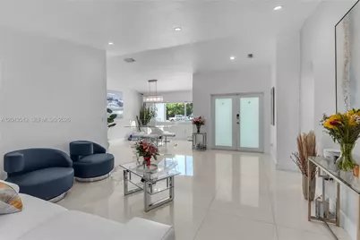 13261 SW 204th St, Miami, FL 33177 - Photo 6