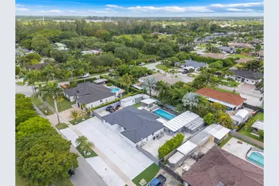 13261 SW 204th St, Miami, FL 33177 - Photo 42