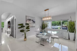 13261 SW 204th St, Miami, FL 33177 - Photo 4