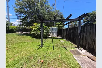 1215 NE 182nd St, North Miami Beach, FL 33162 - Photo 20