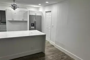 261 NW 49th St, Miami, FL 33127 - Photo 28