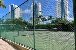 16400 Collins Ave, Sunny Isles Beach, FL 33160 - Photo 26