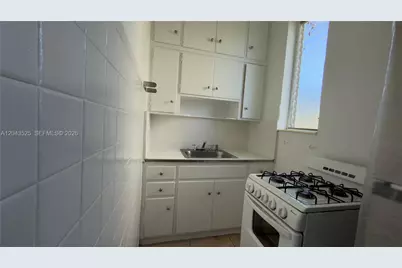 808 84th St #812, Miami Beach, FL 33141 - Photo 10
