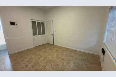 808 84th St #812, Miami Beach, FL 33141 - Photo 12