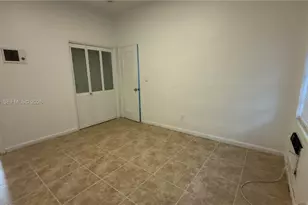808 84th St, Miami Beach, FL 33141 - Photo 12