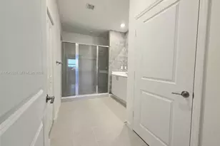 2423 SE 30th St, Homestead, FL 33035 - Photo 16