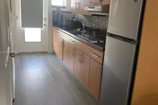 6498 Collins Ave, Miami Beach, FL 33141 - Photo 10