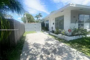1005 NE 2nd St, Hallandale Beach, FL 33009 - Photo 36