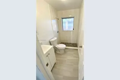 1005 NE 2nd St, Hallandale Beach, FL 33009 - Photo 50