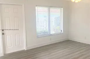 1005 NE 2nd St, Hallandale Beach, FL 33009 - Photo 30