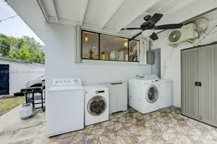 2721 SW 30th Ave, Miami, FL 33133 - Photo 8