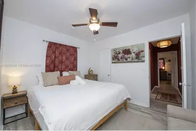 2721 SW 30th Ave, Miami, FL 33133 - Photo 2