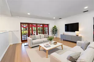 9720 Palmetto Club Ln W, Miami, FL 33157 - Photo 6