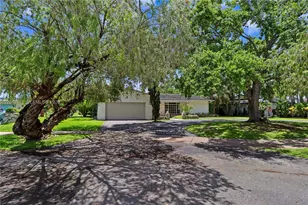 9720 Palmetto Club Ln W, Miami, FL 33157 - Photo 28
