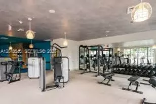 121 NE 34th St, Miami, FL 33137 - Photo 18