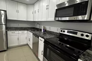 3475 N Country Club Dr, Aventura, FL 33180 - Photo 2