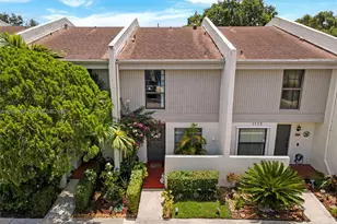 1121 NW 98th Terrace, Pembroke Pines, FL 33024 - Photo 28