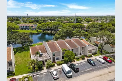 1121 NW 98th Ter #119, Pembroke Pines, FL 33024 - Photo 32