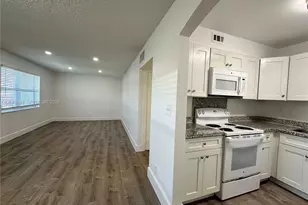 2500 Johnson St, Hollywood, FL 33020 - Photo 2