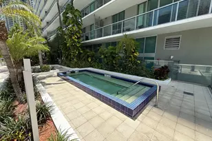79 SW 12th St, Miami, FL 33130 - Photo 14