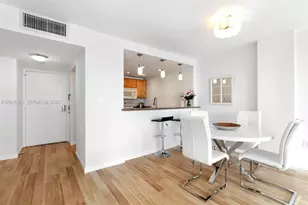 600 NE 36th St, Miami, FL 33137 - Photo 6