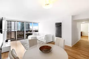 600 NE 36th St, Miami, FL 33137 - Photo 4