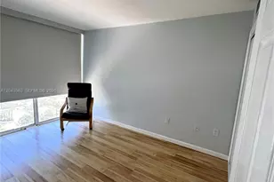 600 NE 36th St, Miami, FL 33137 - Photo 12