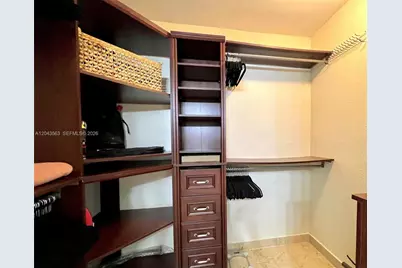 600 NE 36th St #1717, Miami, FL 33137 - Photo 10
