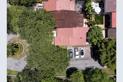 11527 SW 90th St, Miami, FL 33176 - Photo 4