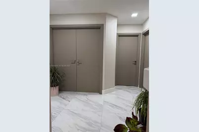 85 Gables Blvd, Weston, FL 33326 - Photo 22