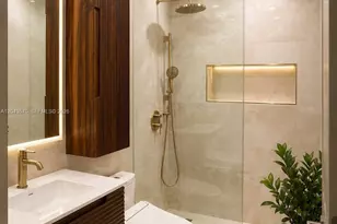 85 Gables Blvd, Weston, FL 33326 - Photo 24