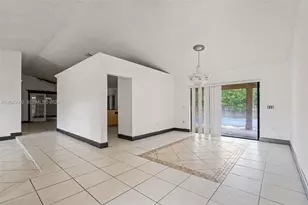 15979 SW 288th St, Homestead, FL 33033 - Photo 10