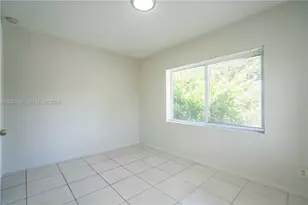 666 NE 80th St, Miami, FL 33138 - Photo 12