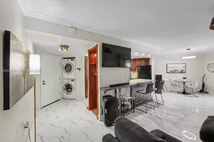 6855 W Broward Blvd, Plantation, FL 33317 - Photo 14