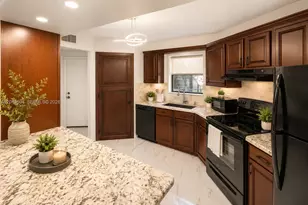 6855 W Broward Blvd, Plantation, FL 33317 - Photo 16