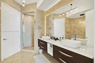 18101 Collins Ave, Sunny Isles Beach, FL 33160 - Photo 22