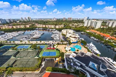 19707 Turnberry Way #23C, Aventura, FL 33180 - Photo 8