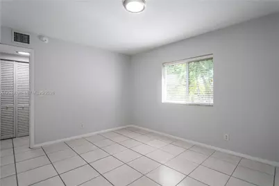666 NE 80th St #8, Miami, FL 33138 - Photo 8