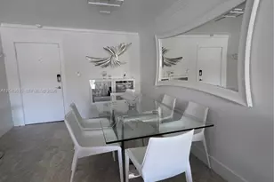 4670 W 13th Ln, Hialeah, FL 33012 - Photo 12