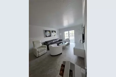4670 W 13th Ln #206, Hialeah, FL 33012 - Photo 10