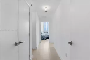 1900 N Bayshore Dr, Miami, FL 33132 - Photo 12