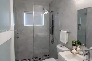 19227 NW 22nd St, Pembroke Pines, FL 33029 - Photo 14