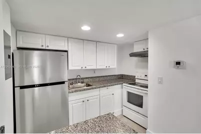 4335 NW South Tamiami Canal Dr #201, Miami, FL 33126 - Photo 6