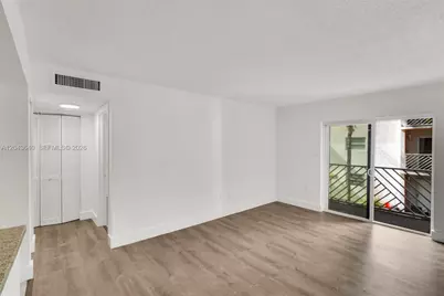 4335 NW South Tamiami Canal Dr #201, Miami, FL 33126 - Photo 2