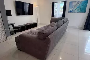 3862 NE 171 St, North Miami Beach, FL 33160 - Photo 4