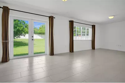 14375 Lake Candlewood Ct, Miami Lakes, FL 33014 - Photo 10