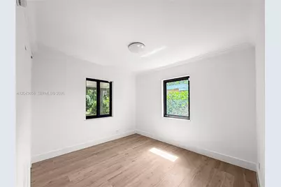 55 NW 125th St, North Miami, FL 33168 - Photo 16