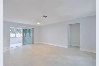 8571 NW 27th Pl, Sunrise, FL 33322 - Photo 22